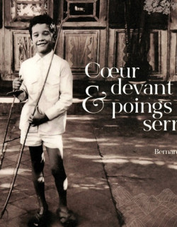 COEUR DEVANT ET POINGS SERRES - BERNARD PAYET - 2023