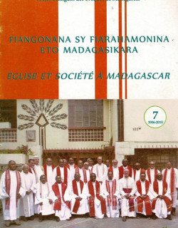 EGLISES ET SOCIETE A MADAGASCAR